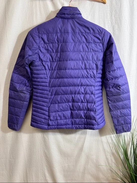 Patagonia Puffer - Picture 7 of 8